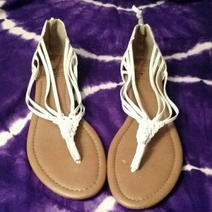 Lucky brand sandals are